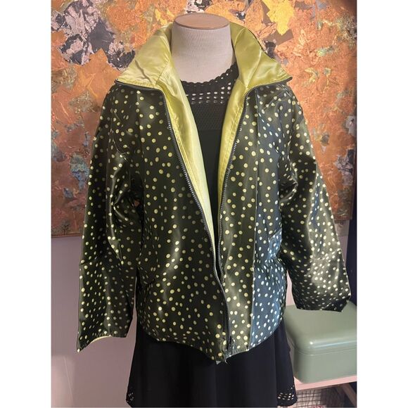 MycraPac-One Lime Green to Gteen Polka Dot Reversible Raincoat with Zip Away Hoo - Picture 1 of 7